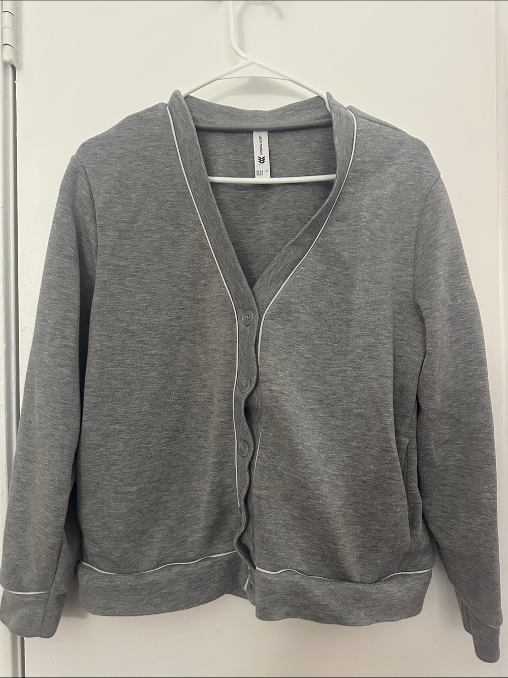 Women’s grey cardigan